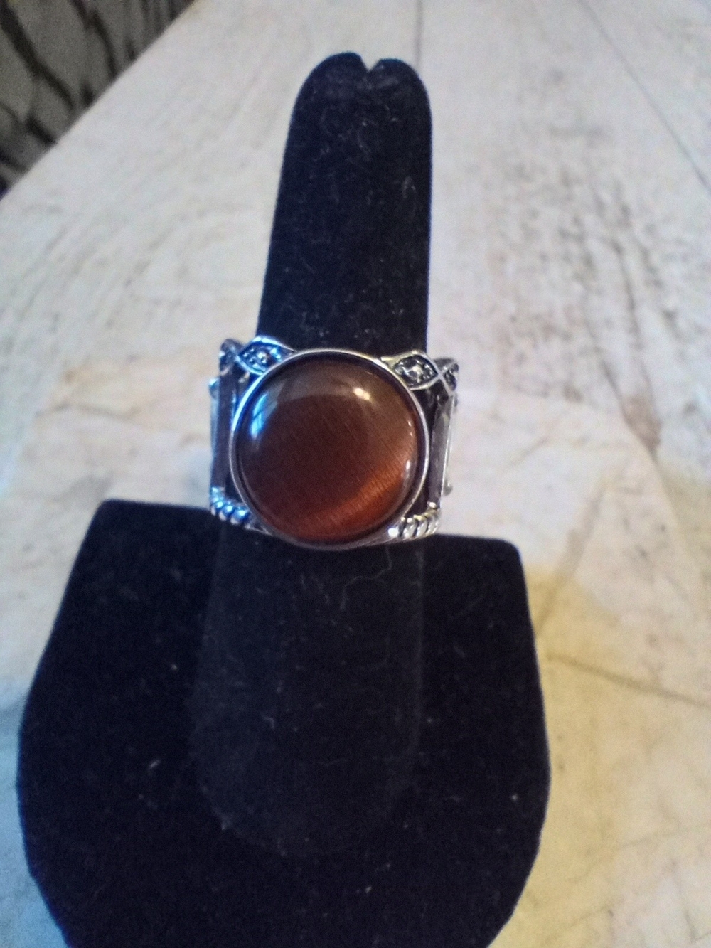 paparazzi Silver-Tone Ring with Brown Cat's Eye Stone